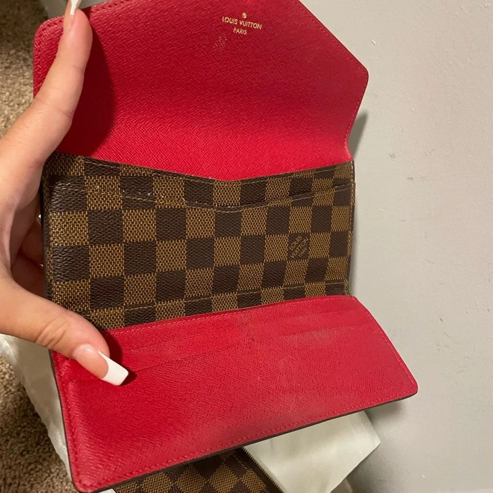 Louis Vuitton Josephine Wallet - Picture 4 of 7